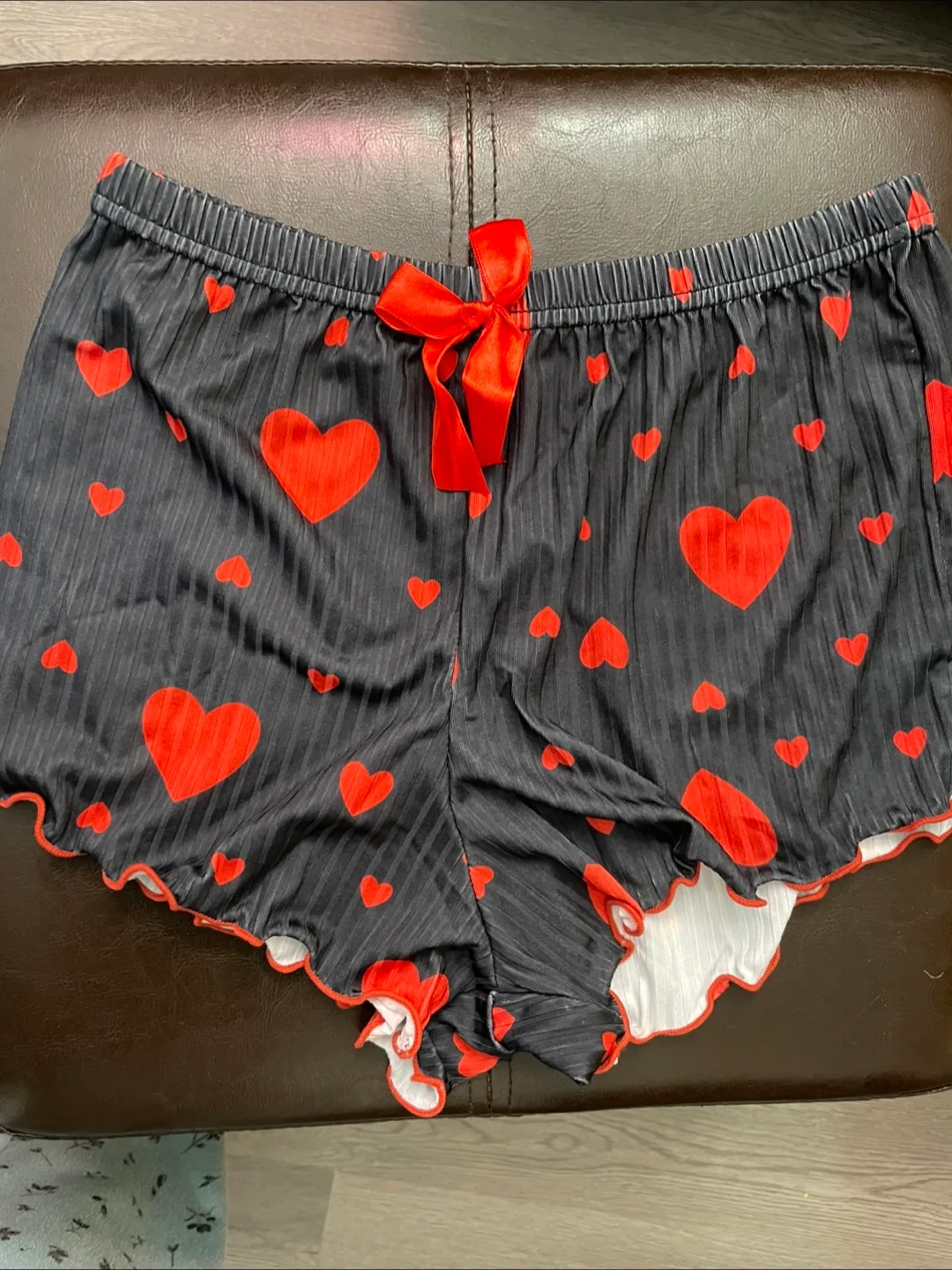 Heart Print Lounge Shorts image indicator(2)
