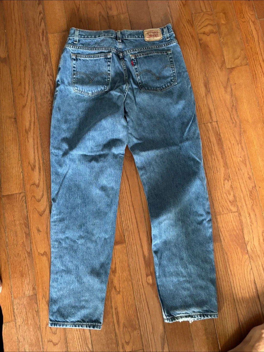 Levi's 550 Relaxed Tapered Jeans - Size 16L image indicator(5)