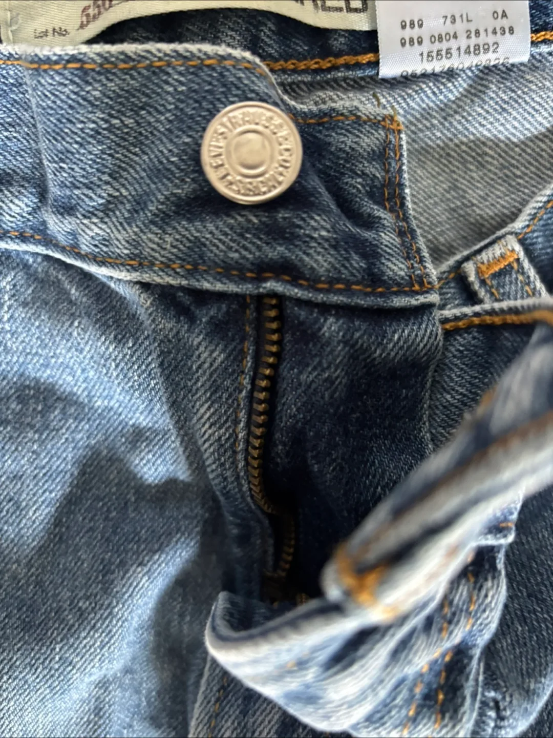 Levi's 550 Relaxed Tapered Jeans - Size 16L image indicator(4)