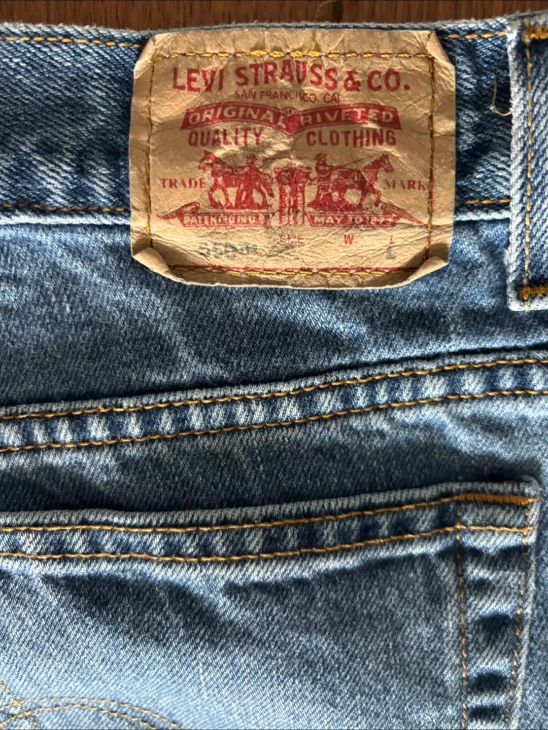 Levi's 550 Relaxed Tapered Jeans - Size 16L image indicator(8)