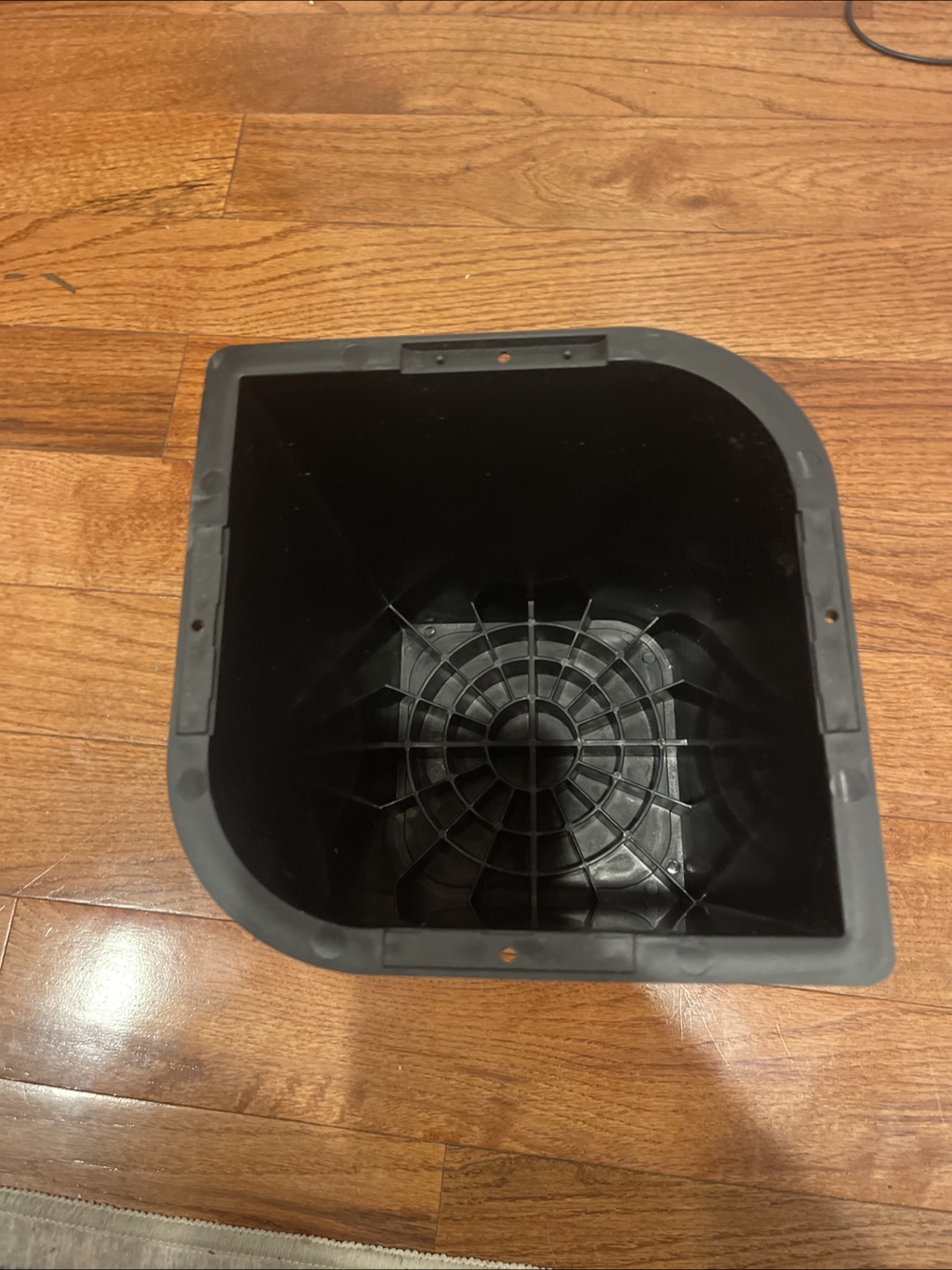 Black Plastic Bed Risers