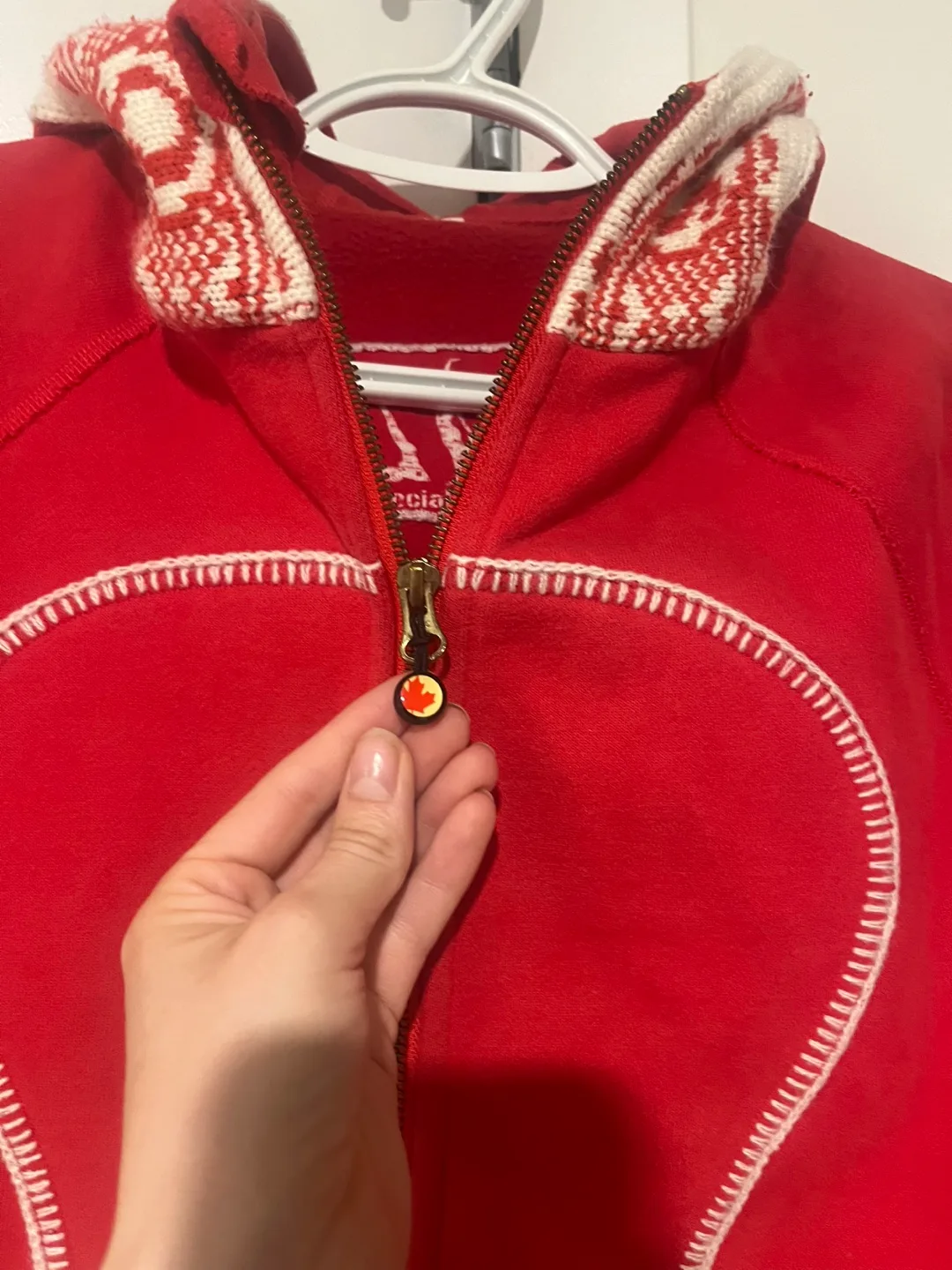 Lululemon Scuba Hoodie - Red image indicator(2)