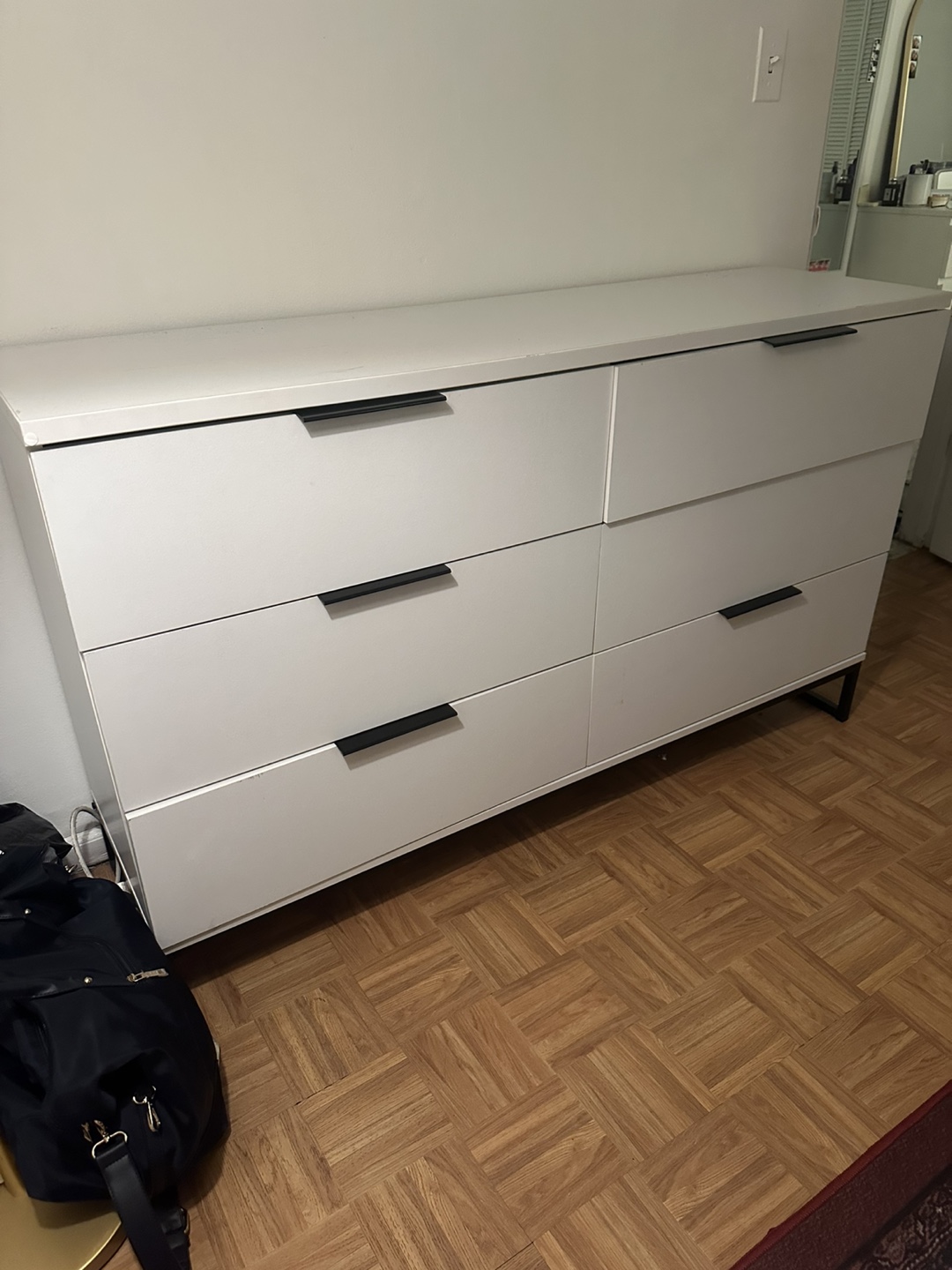 White 6-Drawer Dresser - photo 3