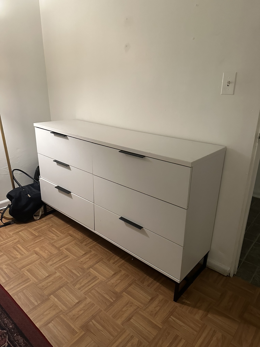 White 6-Drawer Dresser