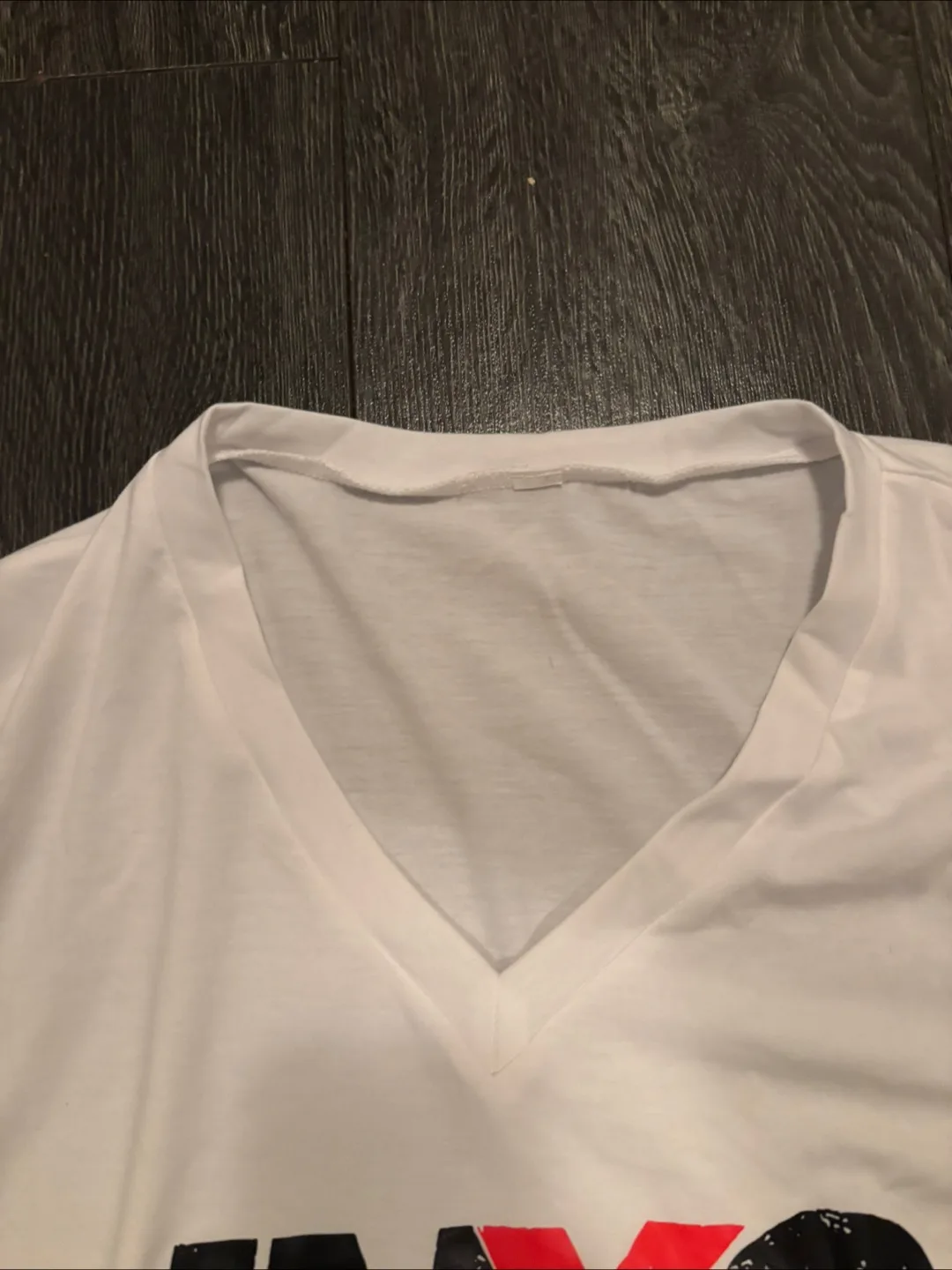 NEW Women’s Vintage Y2K INXS T Shirt L-XL image indicator(3)