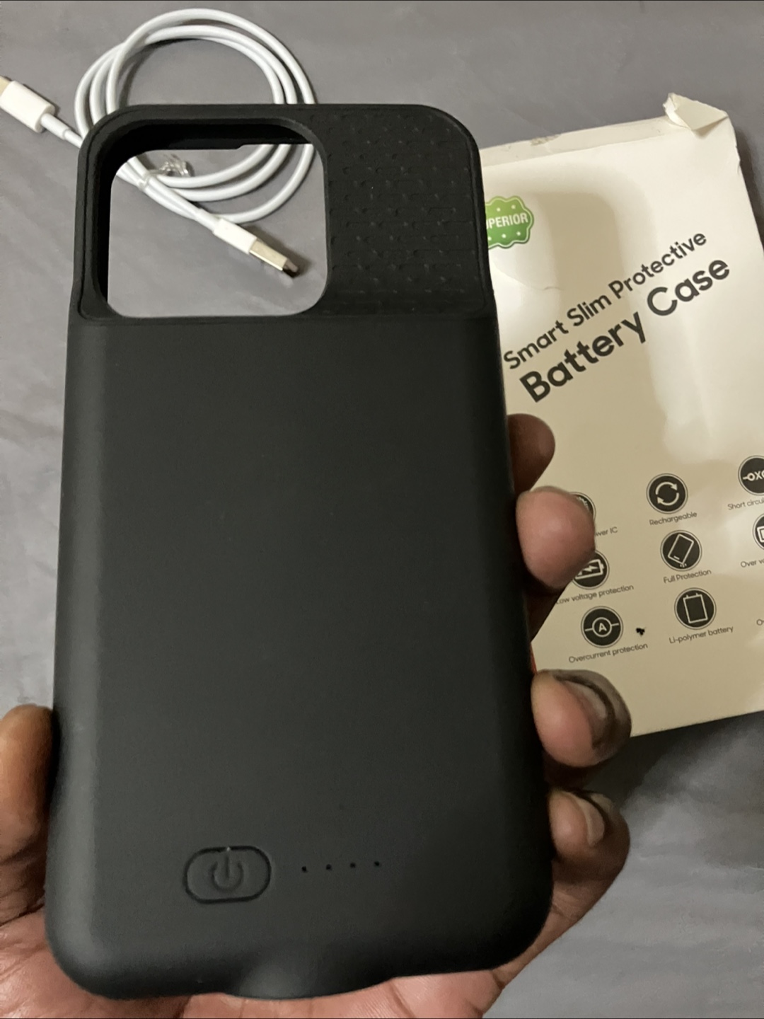iPhone 15 pro & 15 Charging Case - photo 2