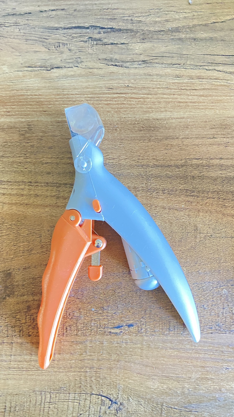 Dog/ cat  Nail Clippers with LED Light