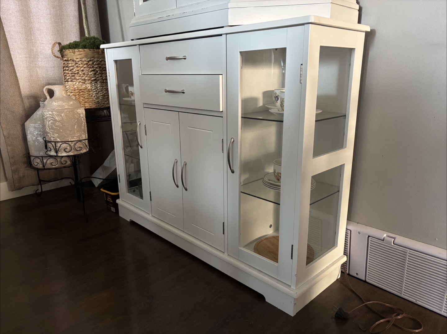 White Display Cabinet with Glass Doors - photo 3