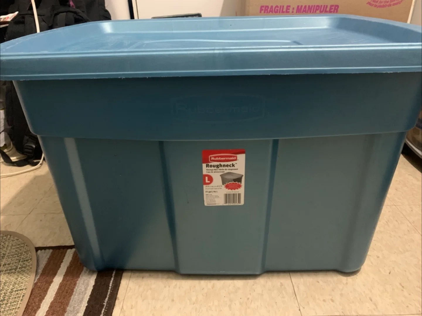 Rubbermaid Roughneck 25 Gallon Storage Tote thumbnail
