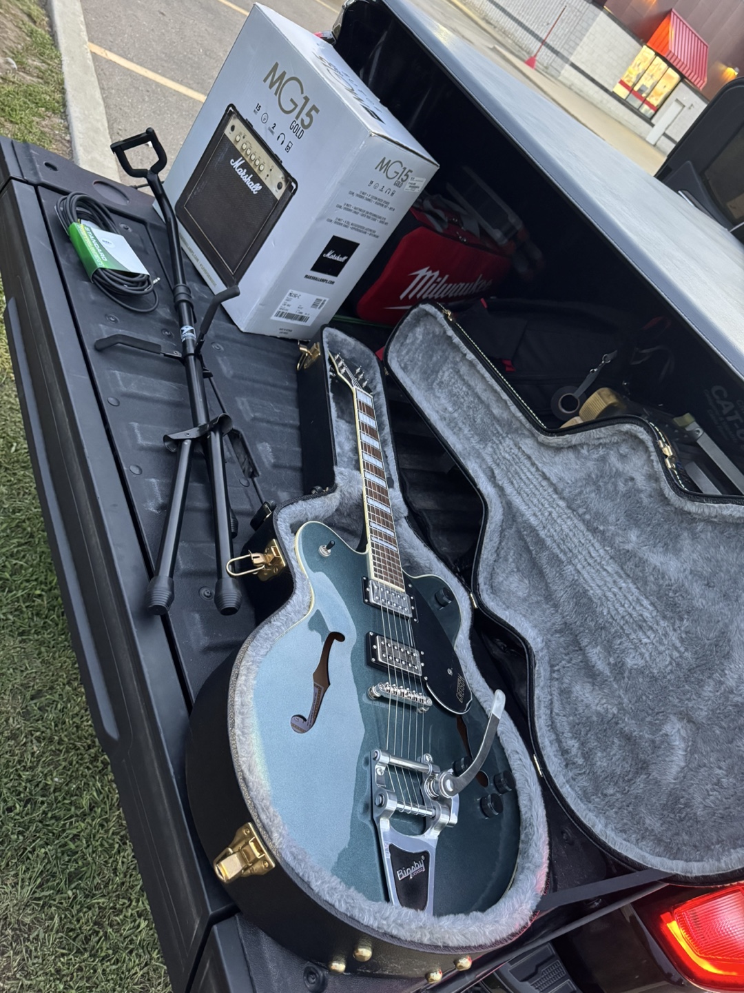 Bundle Deal – Gretsch G2622T Guitar + Accessories