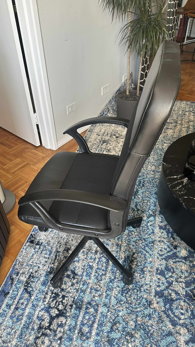 Black Office Chair - photo 2