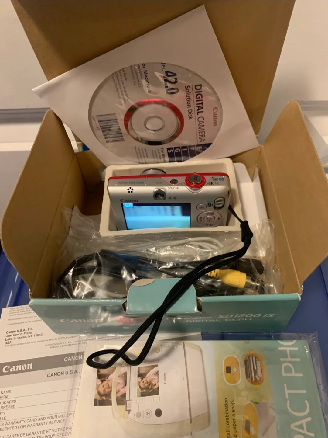 Canon PowerShot SD1200 IS Digital ELPH - Red image indicator(5)