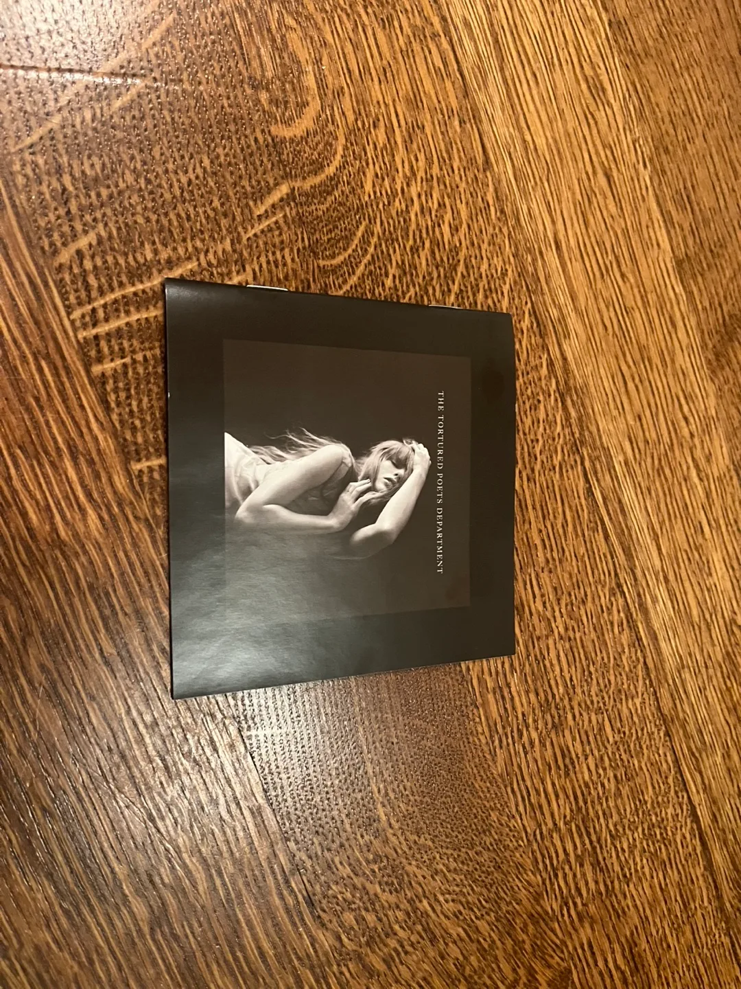 Taylor Swift "Tortured Poets Department" cd "Black Dog" variant image indicator(4)