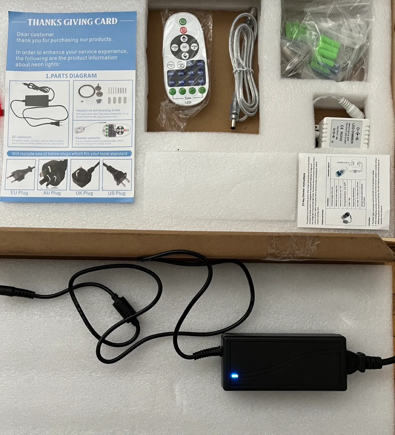 Smashbox Neon Sign - New in Box! image indicator(5)