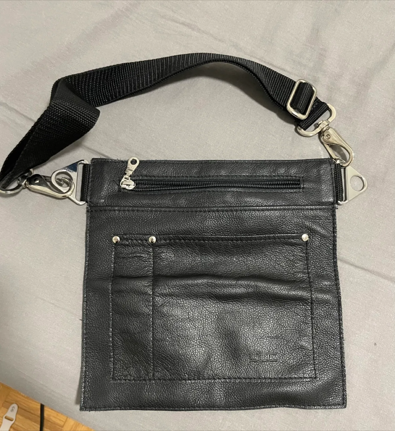 Leather Server Pouch Style 16802 image indicator(2)