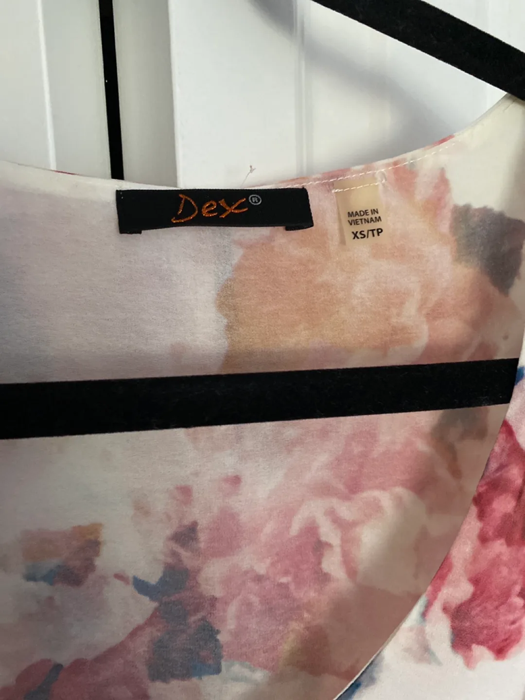 Dex Floral Print Sleeveless Top - XS image indicator(2)