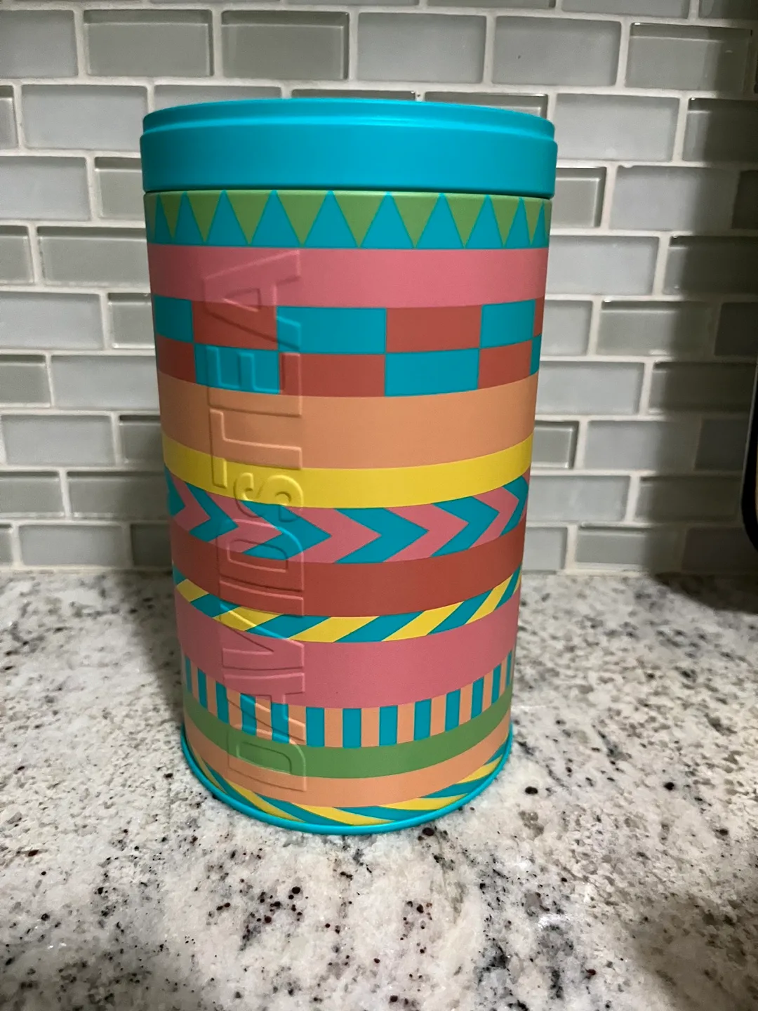 DAVIDsTEA Tea Tin thumbnail