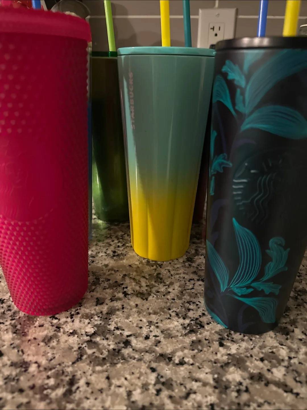 Starbucks Tumblers - Assorted Colours image indicator(2)