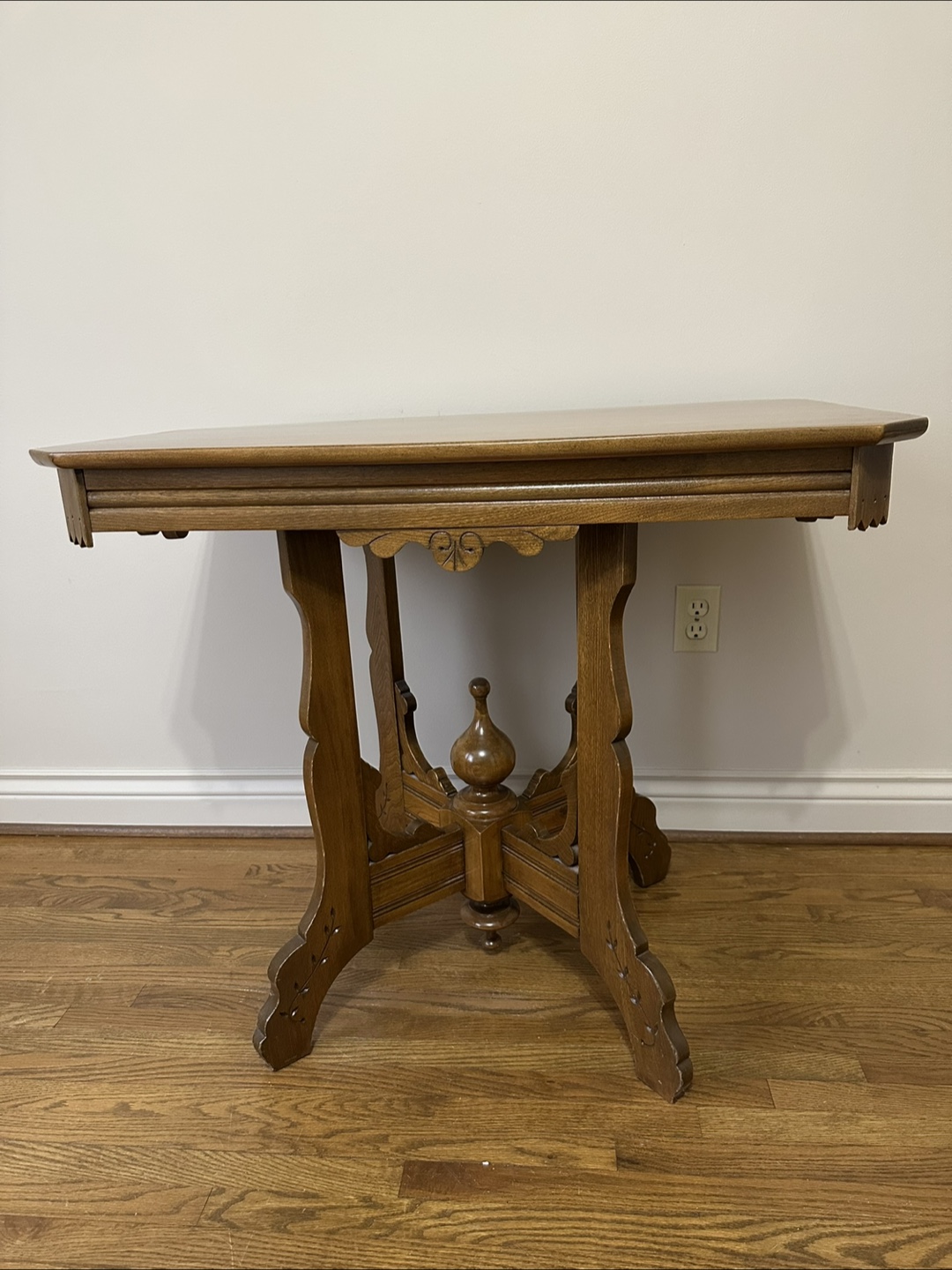 Vintage Ornate Wooden Side Table - photo 2