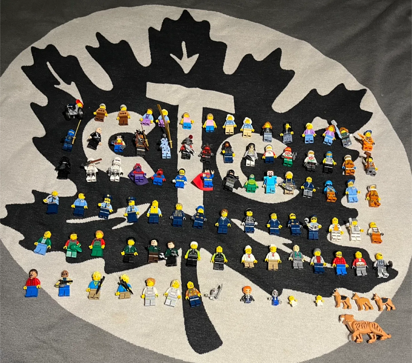 91 Lego Man 3 Animal characters. thumbnail