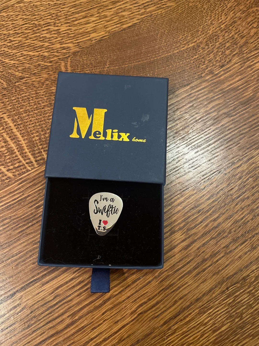 Melix Home guitar pick thumbnail