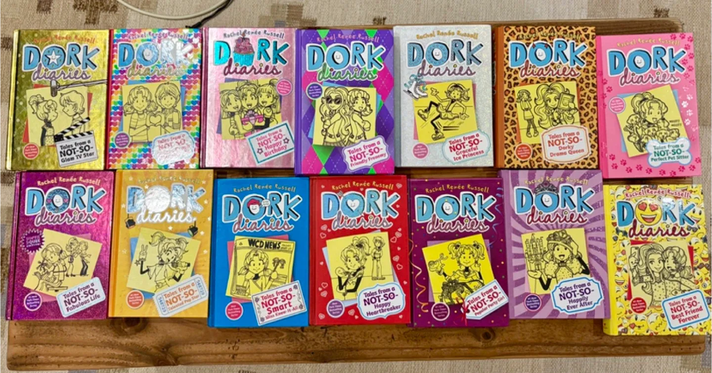 Dork Diaries Books 1-14, Rachel Renee Russell- barely touched image indicator(2)