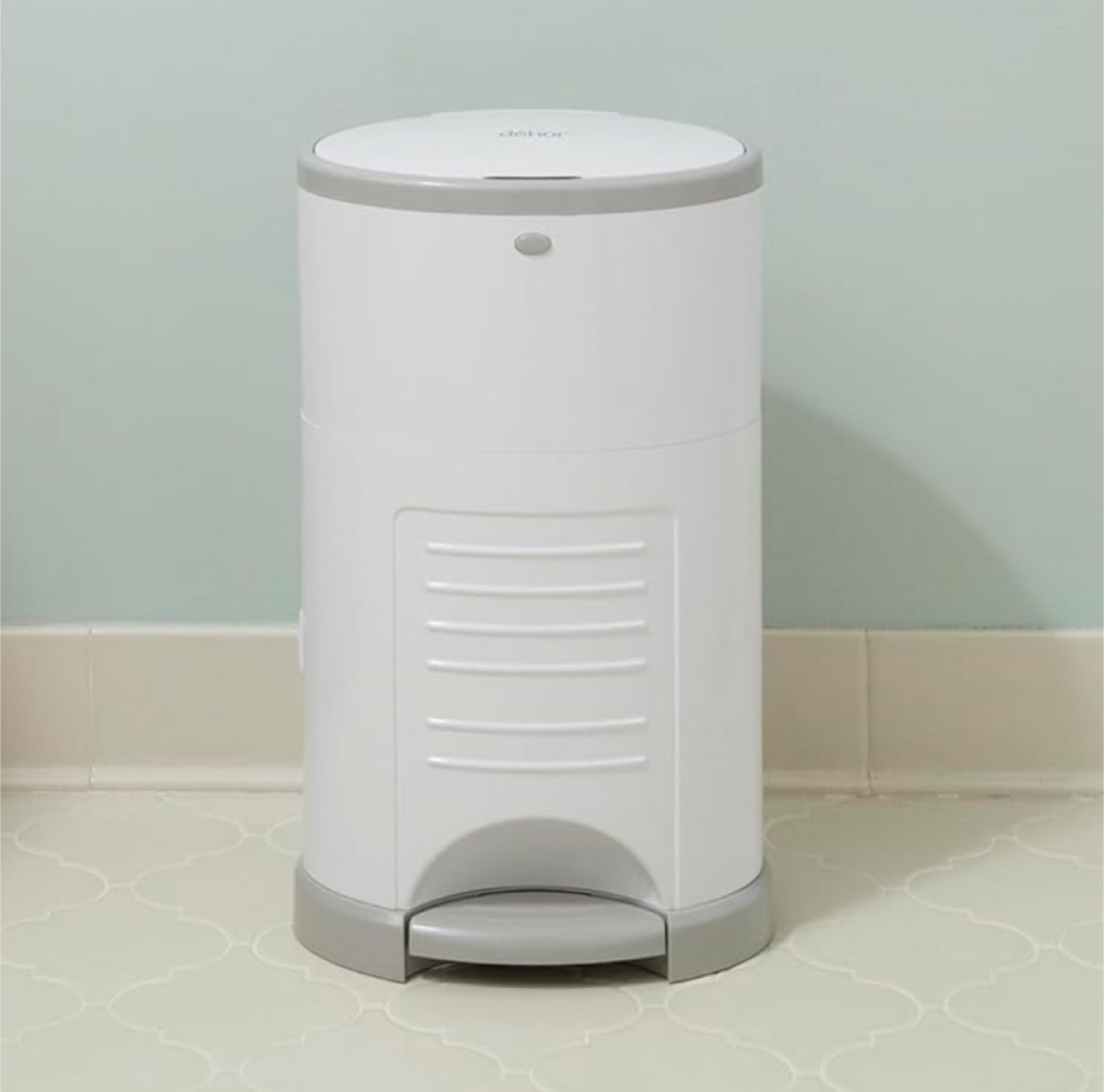 Dékor Classic Hands-Free Diaper Pail
