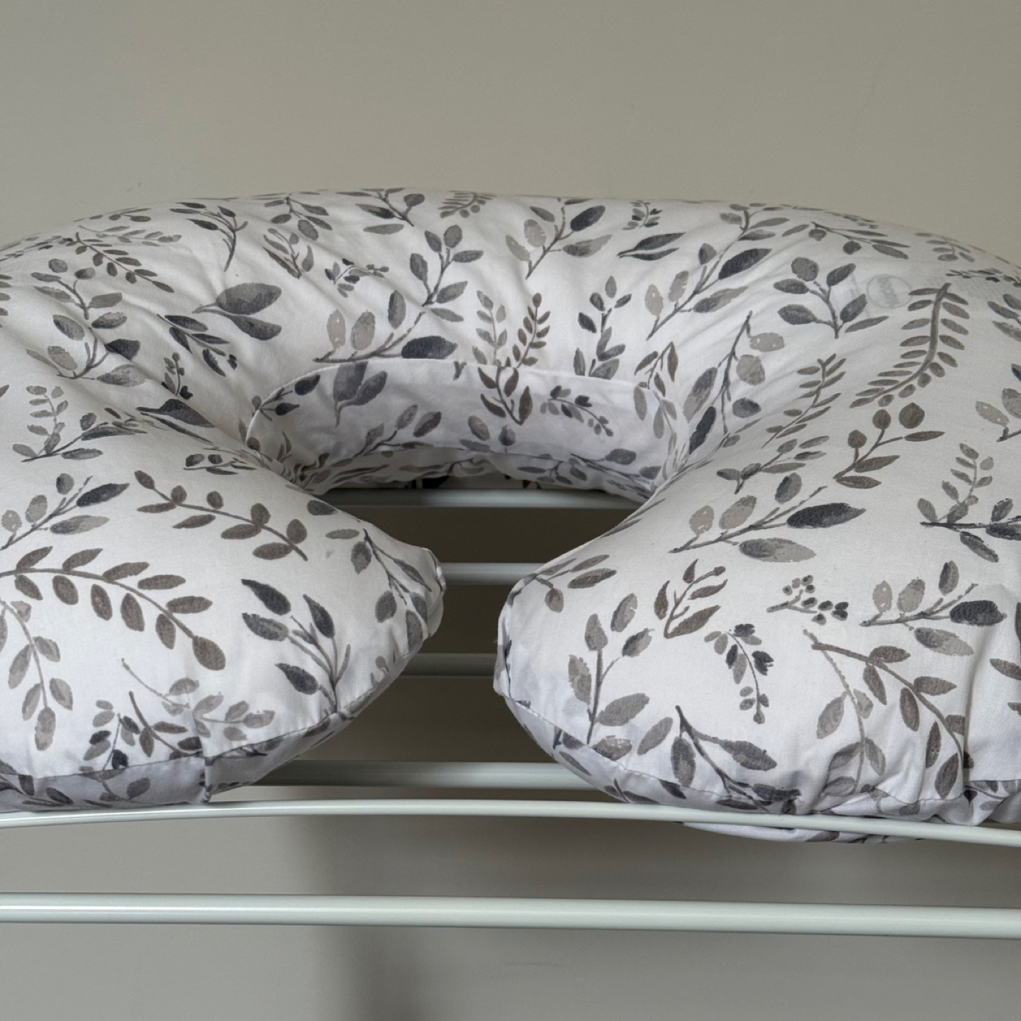 Boppy Original Baby Nursing Pillow - photo 5