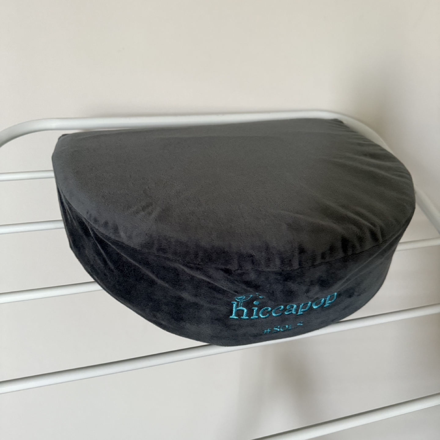 Hiccapop Pregnancy Wedge Pillow