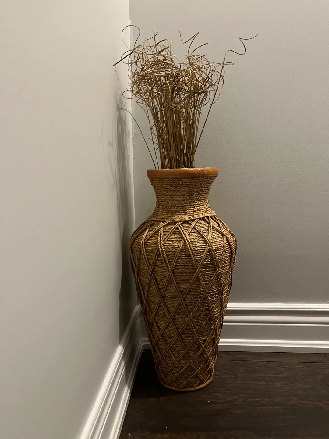 Wicker Floor Vase thumbnail