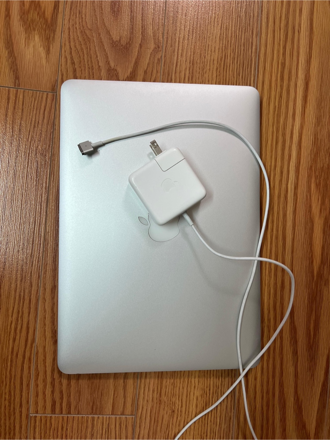 Apple Macbook Air 13” - i5 processor - photo 3