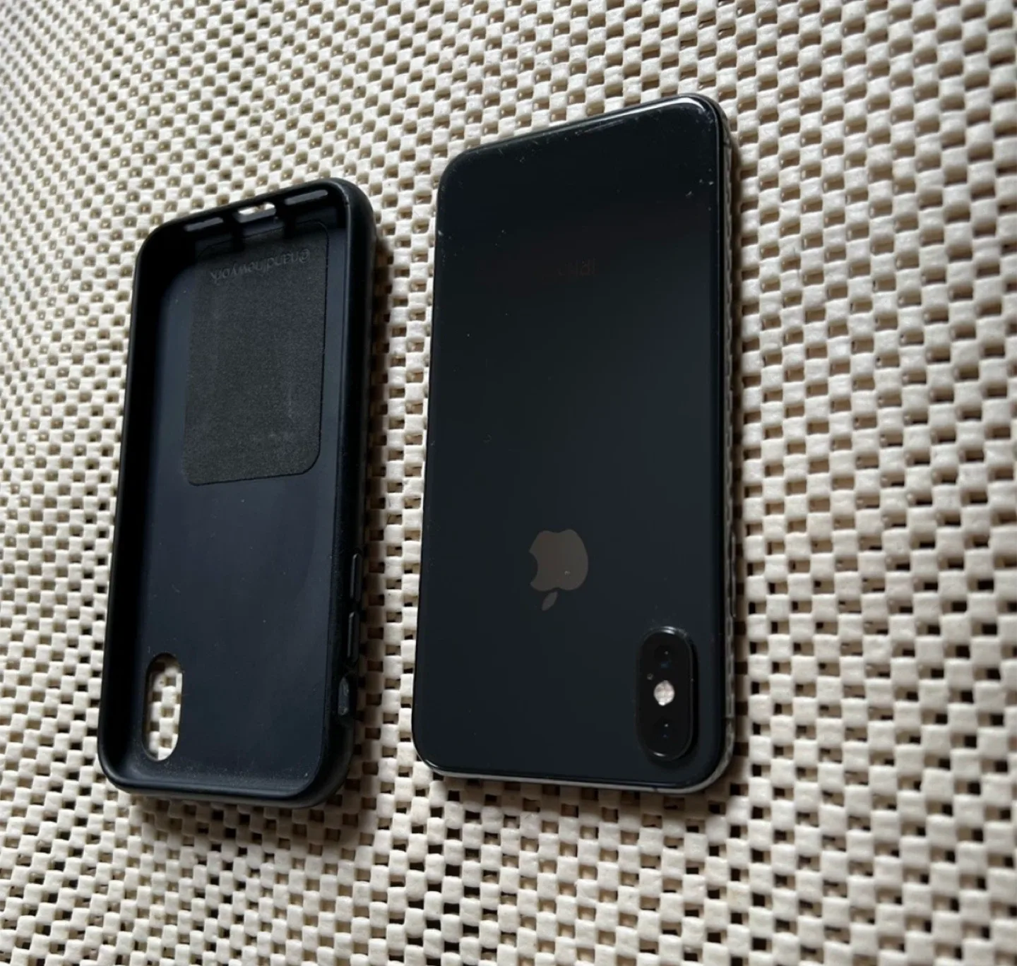 iPhone XS 64gb Gray AT&T  Locked  Blacklisted image indicator(2)