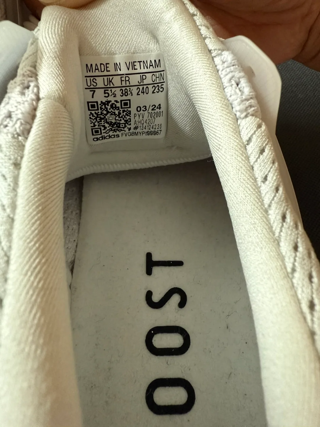 Adidas Ultraboost 1.0 image indicator(4)