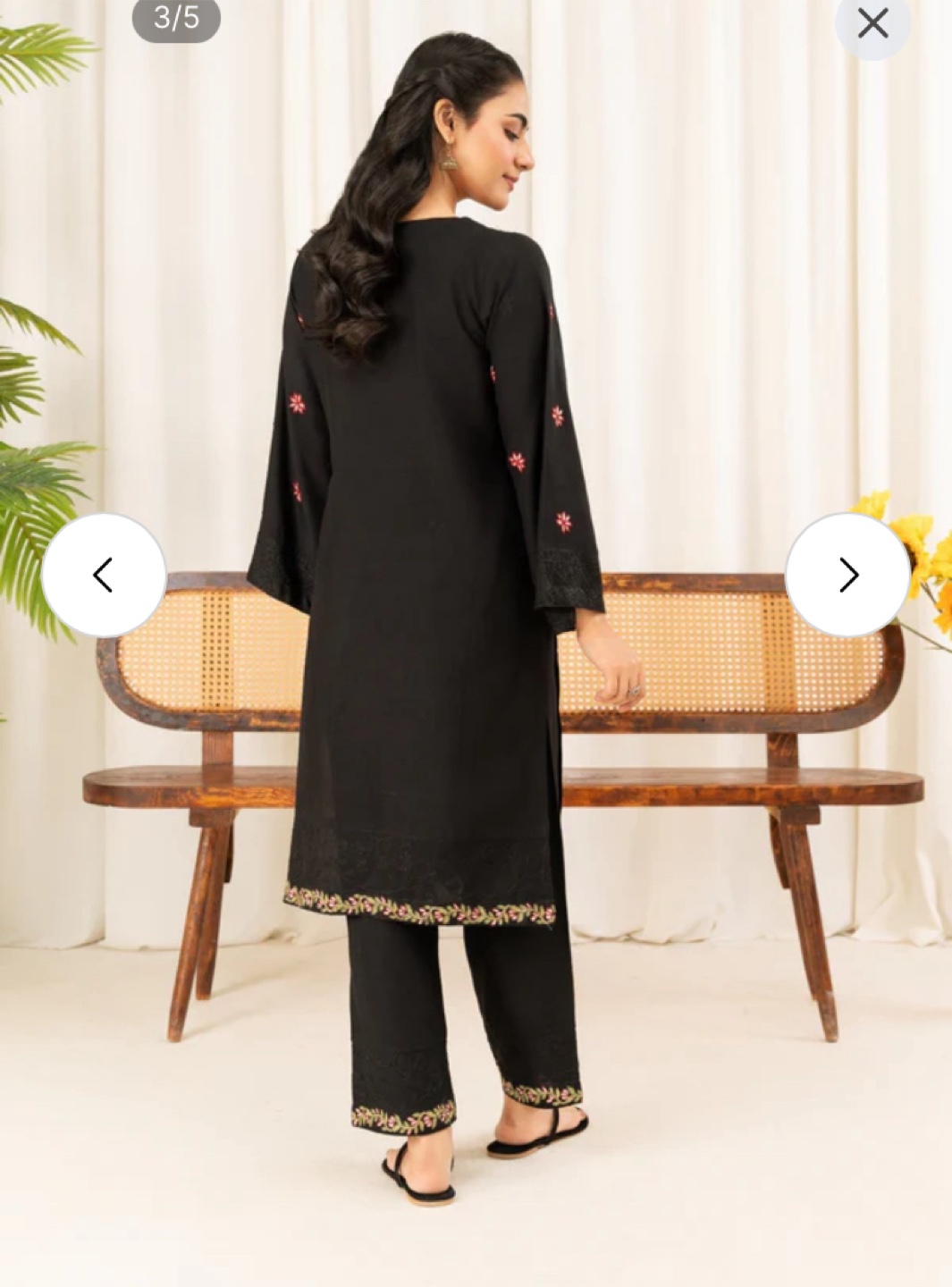 Brand new 2 piece Black Embroidered Kurta Set - photo 4