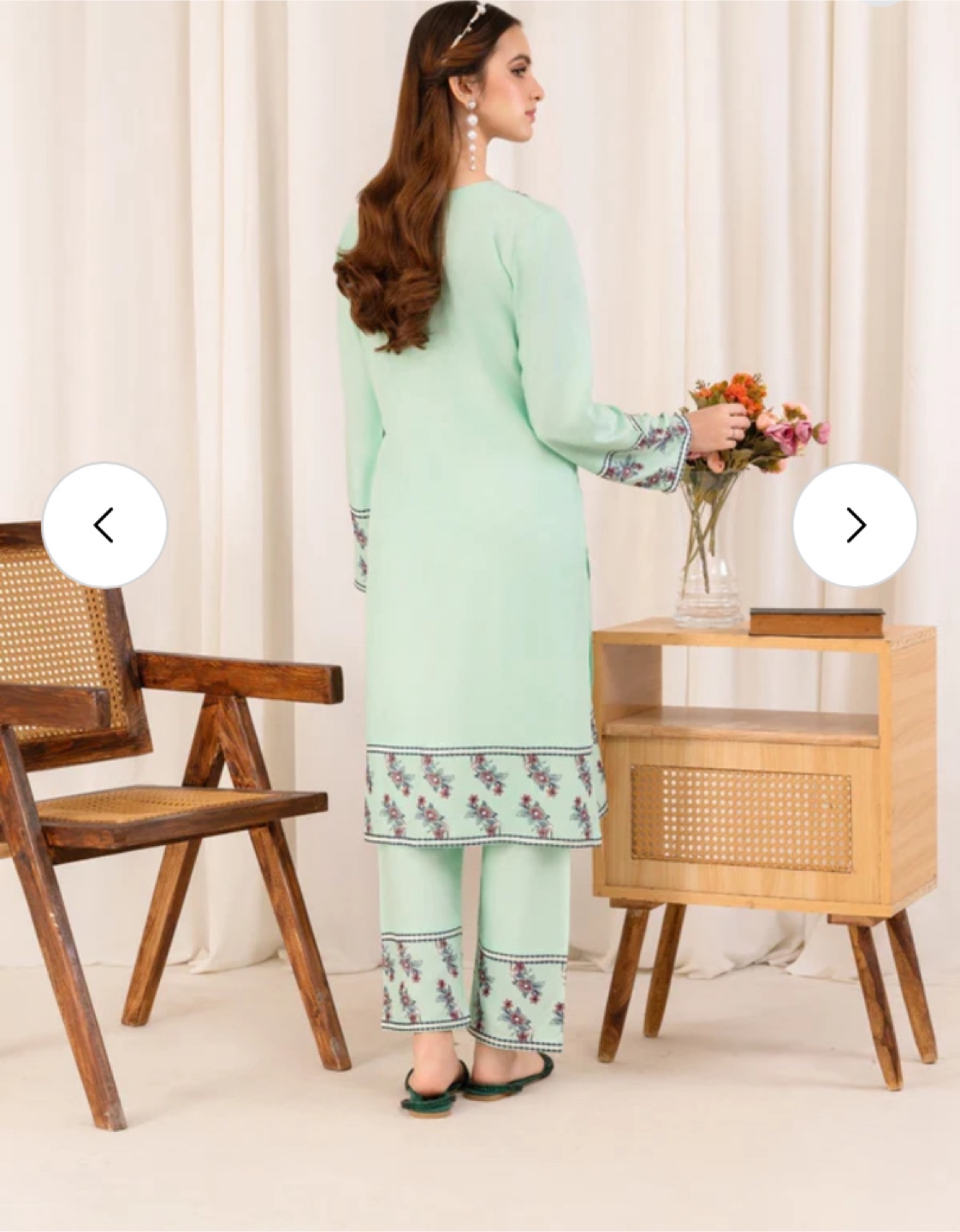 Brand new 2 piece Embroidered kurta pant set - photo 2