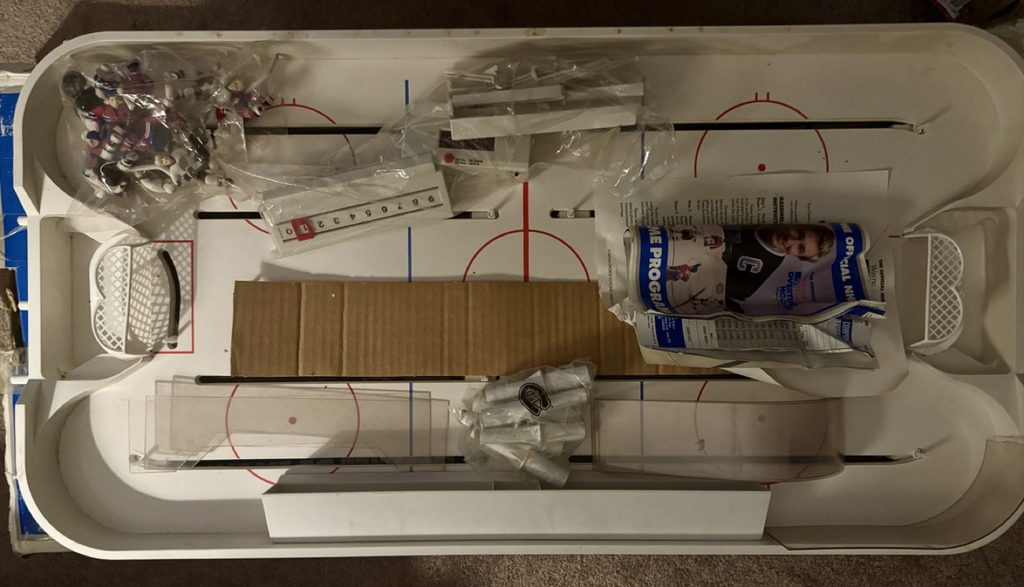 Garage find - Wayne Gretzky's Overtime Hockey Game - photo 3