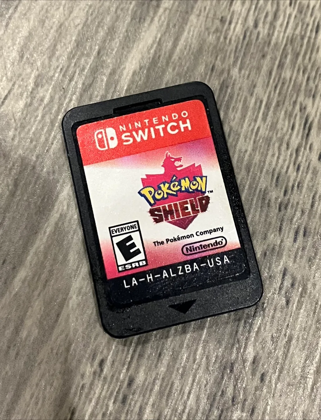 Pokémon Shield Nintendo Switch Game image indicator(4)