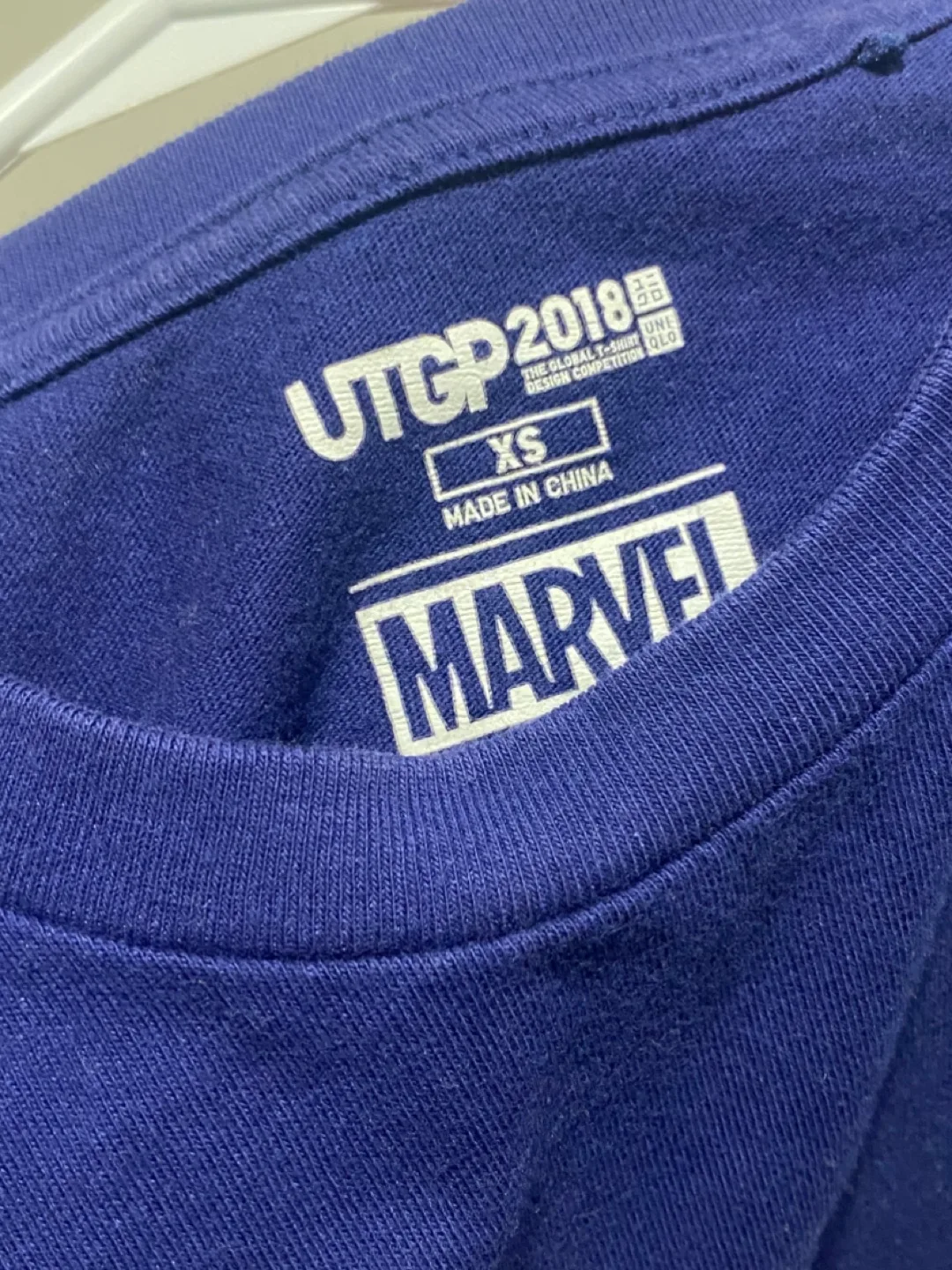 Uniqlo Marvel 2018 Graphic Tee. Avengers Iron Man image indicator(3)