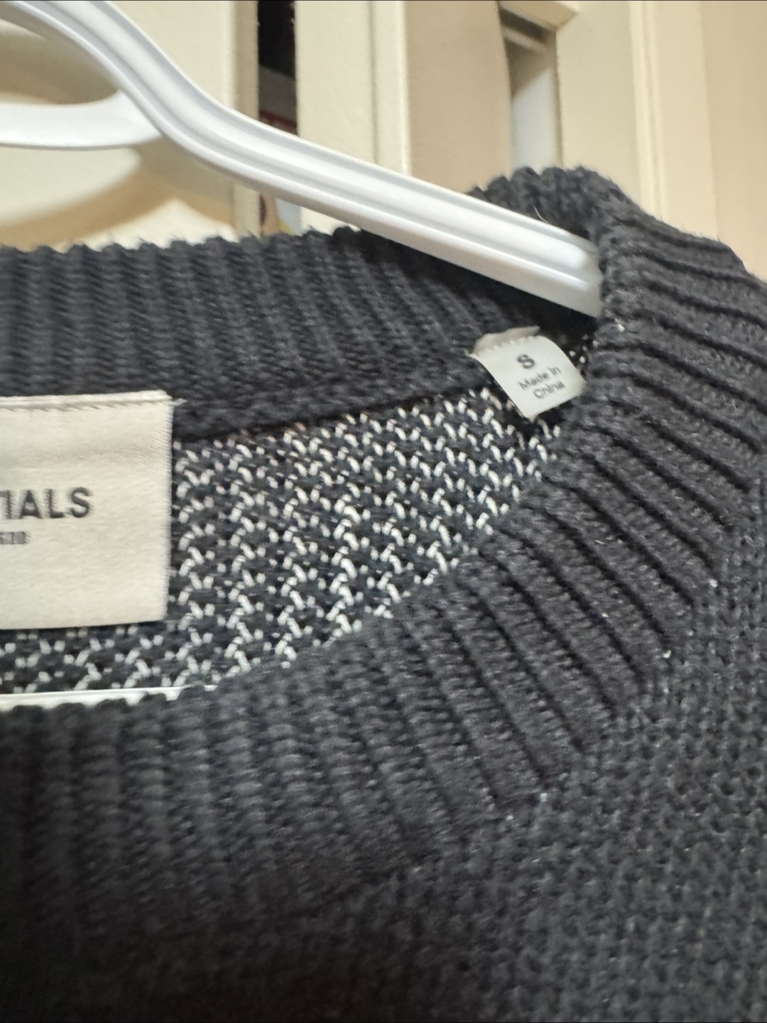 ESSENTIALS BLACK LOGO SWEATER (MENS SMALL) - photo 3