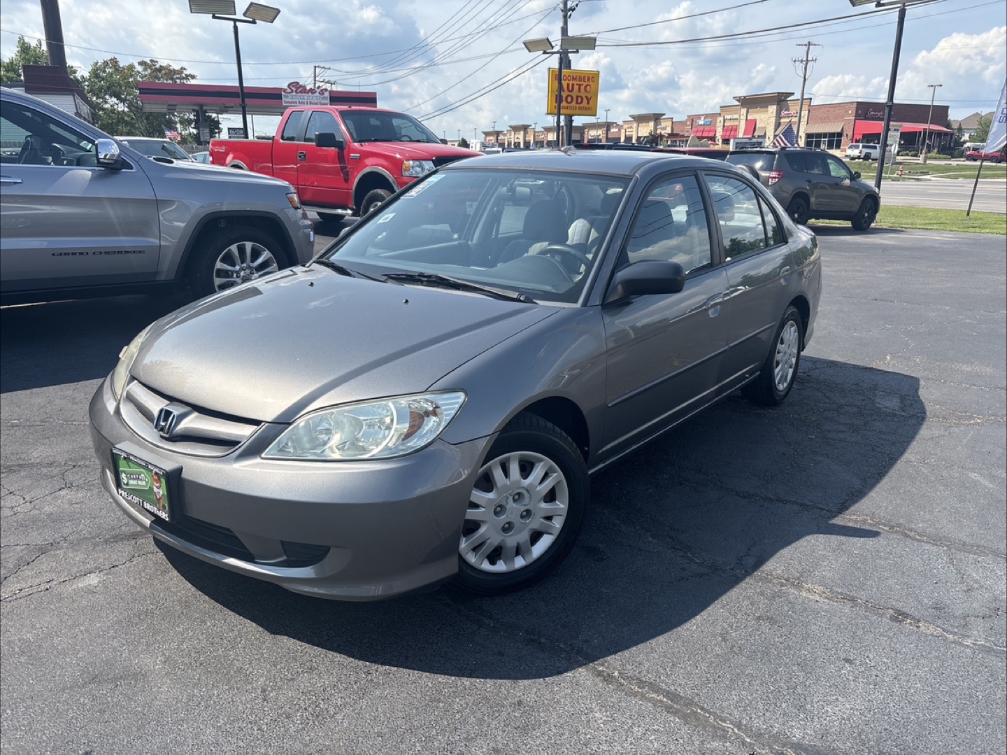 Honda Civic Sedan - Gray