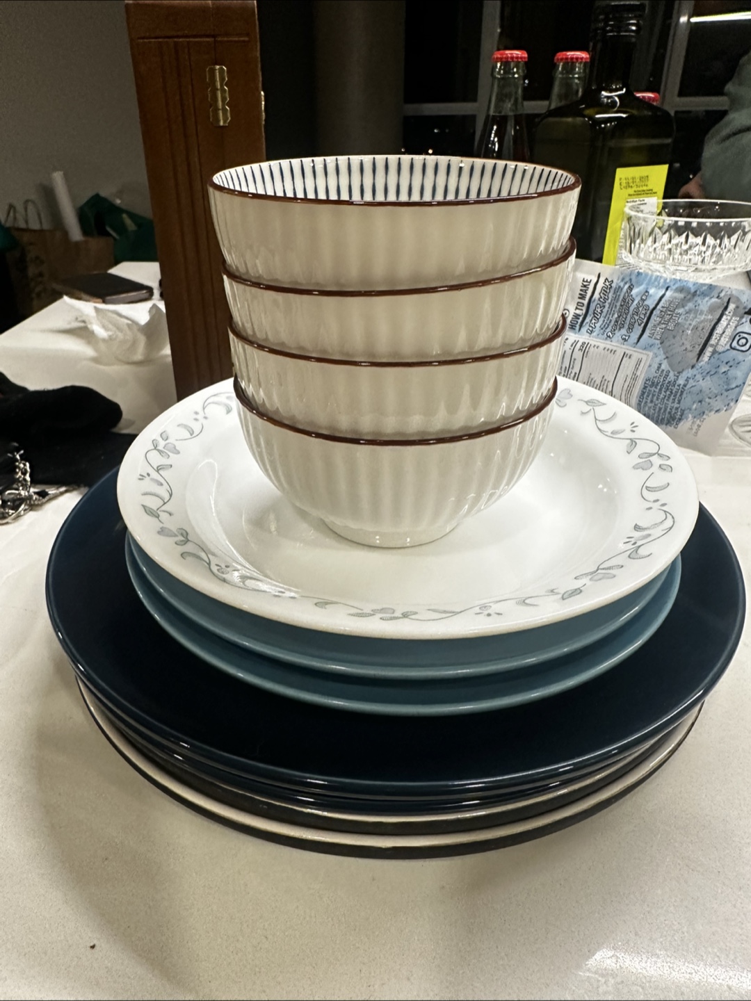 Entire set of plates and bowls