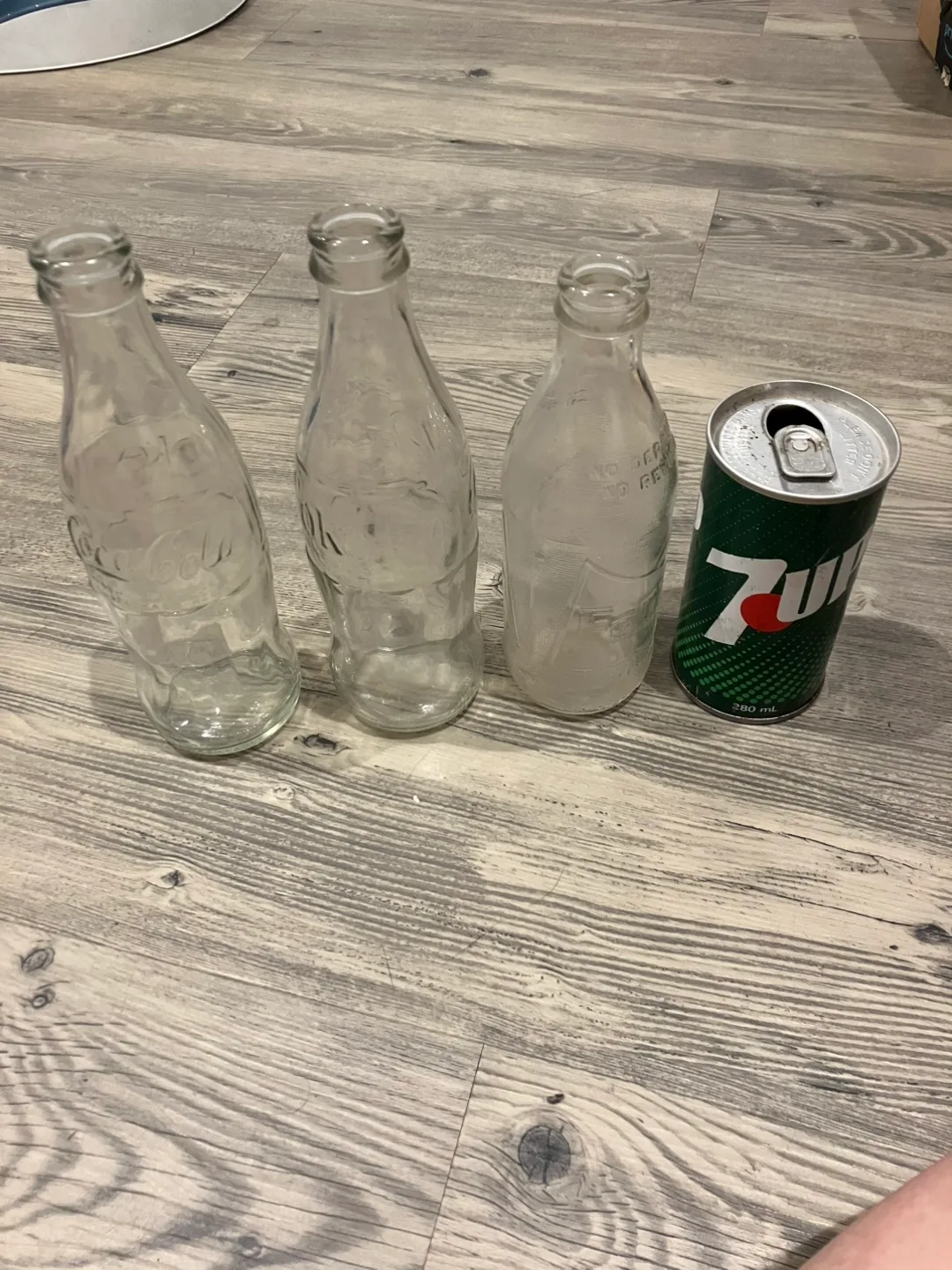 Vintage Coca Cola Cola and Fanta Bottles and 7 Up Can image indicator(5)