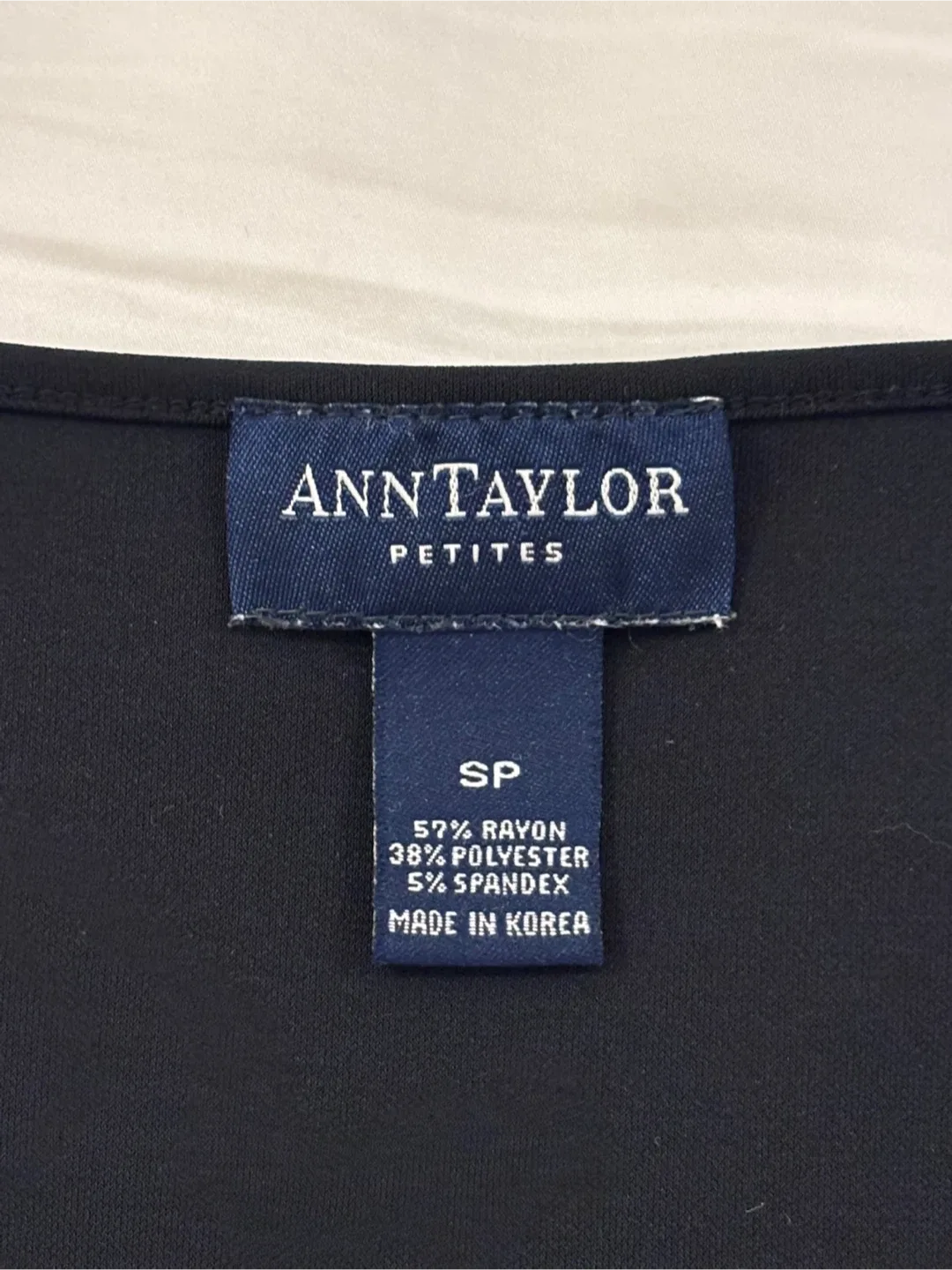 Ann Taylor Black V-Neck Sleeveless Top image indicator(2)