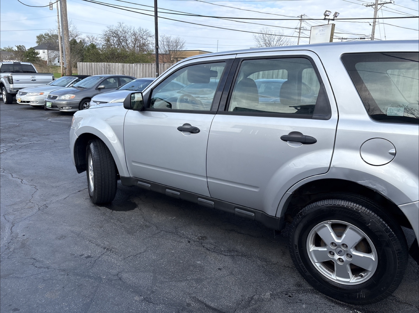 Silver Ford Escape SUV - photo 4