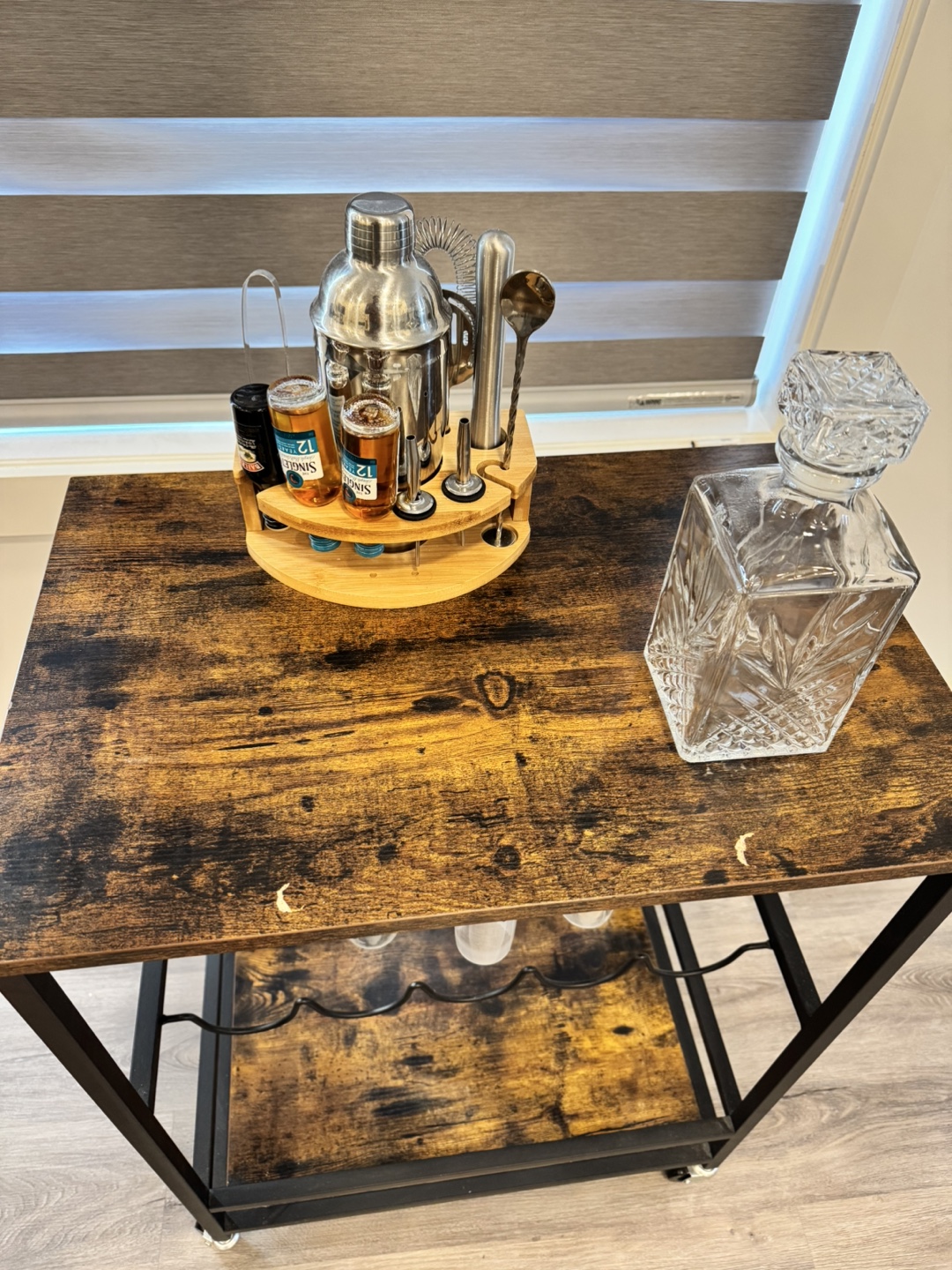 Rolling Bar Cart with Wine Rack + Coctail Set and Decanter - photo 3