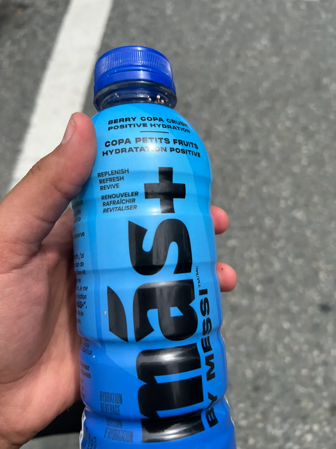 Messi Berry Copa Crush Hydration Beverage thumbnail