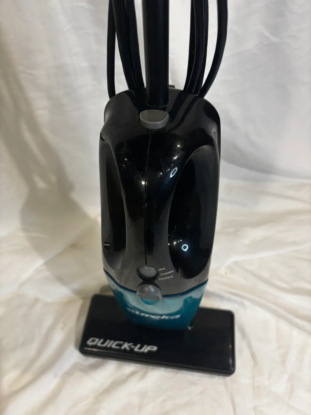 Eureka Quick-Up Corded Stick Vacuum image indicator(9)