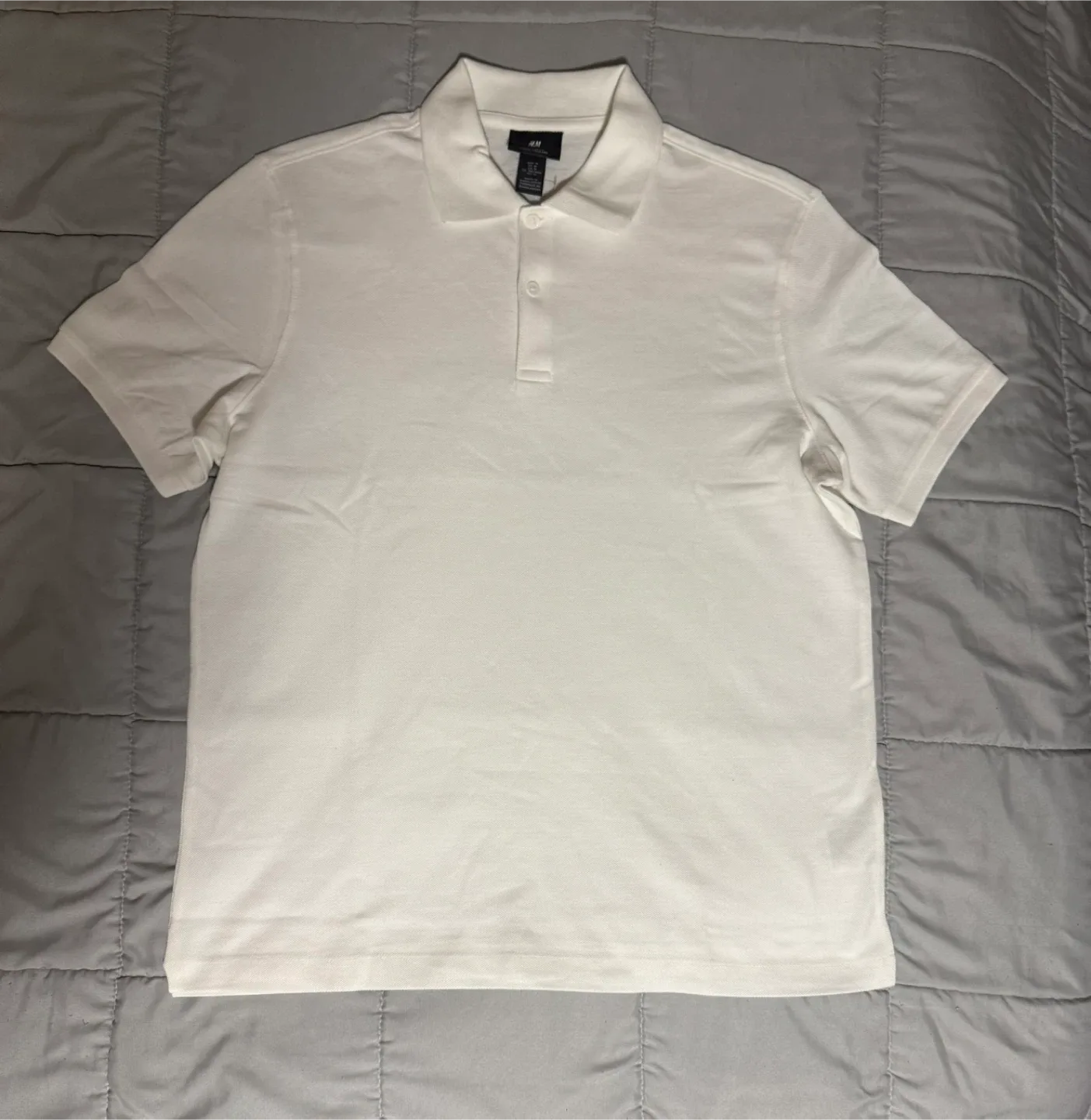 Fresh White Polo T-Shirt – Medium Size – $25 thumbnail