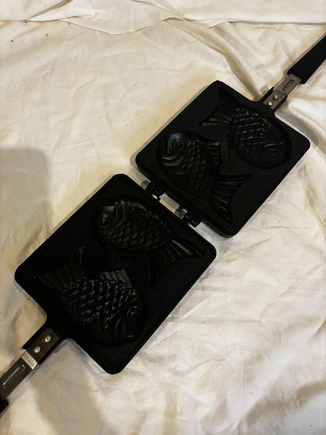 Fish shaped Pancake Pan.xm904 image indicator(6)