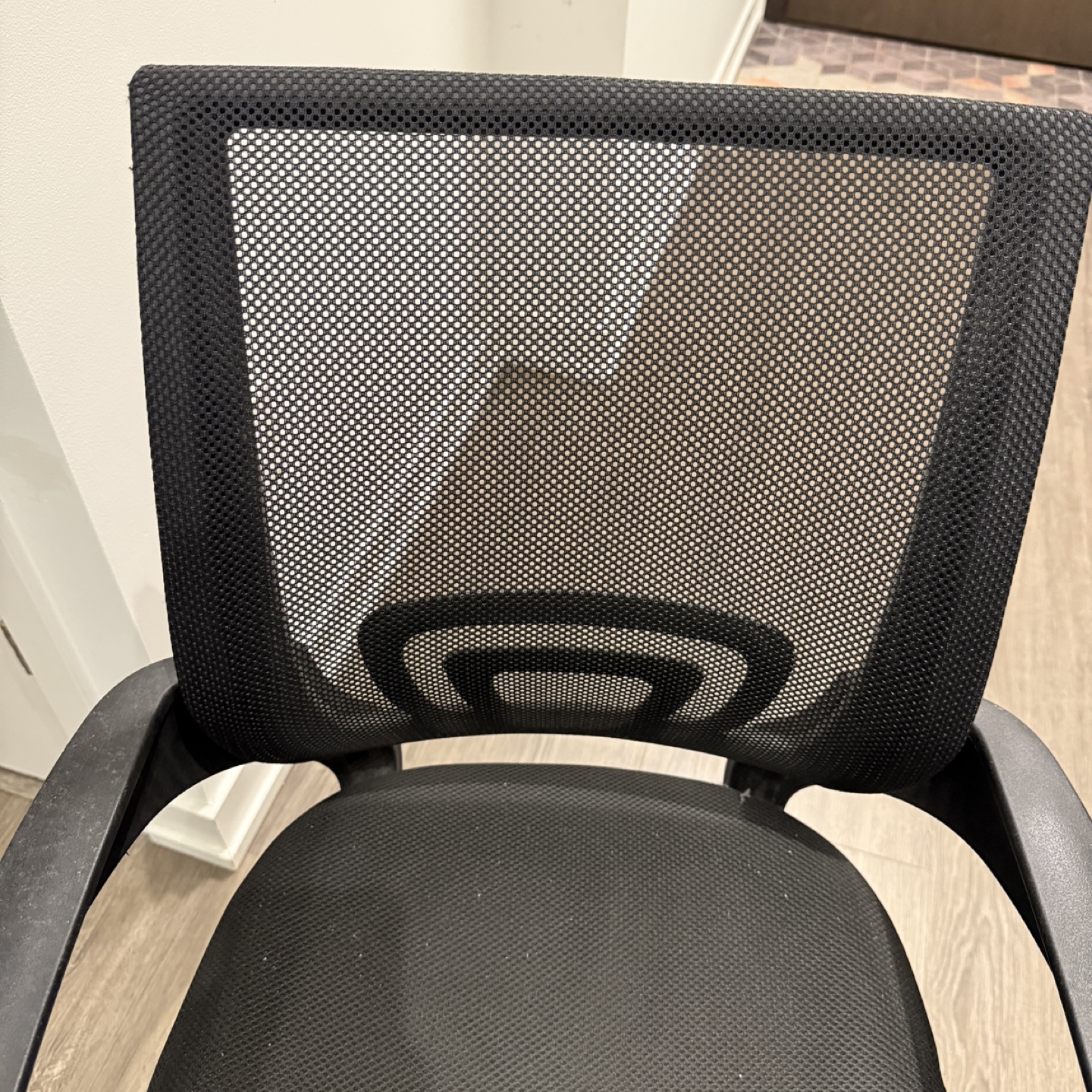 Black Mesh Office Chair - photo 3